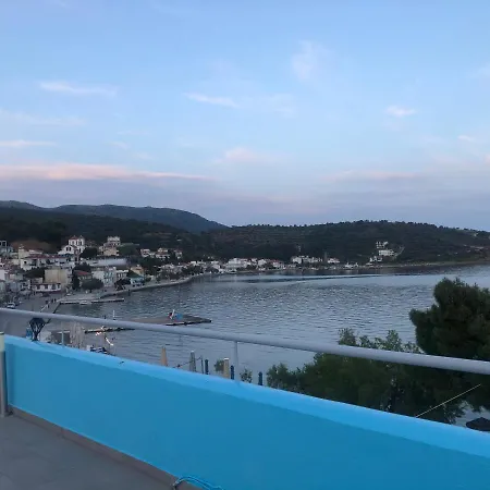 Otel Mistral-καπος Erateini