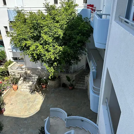 Mistral-καπος 2*